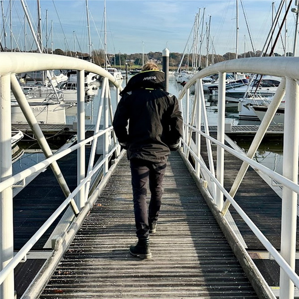 2026 Musto Kvinder Br2 Offshore Sejljakke 2.0 82085 - Sort
